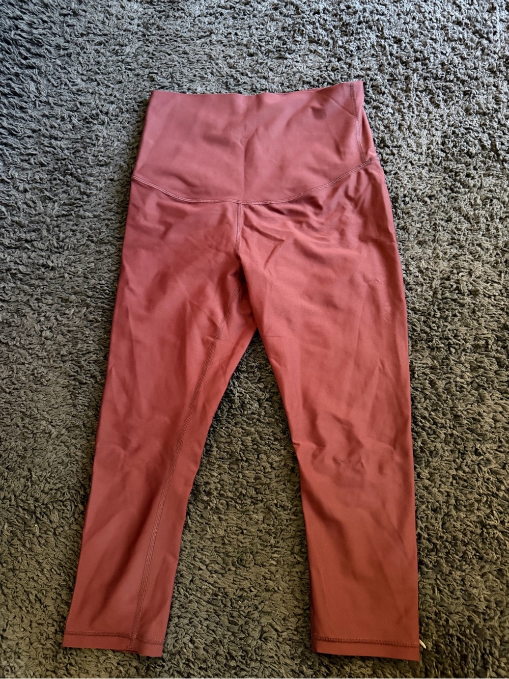 Old Navy maternity capri leggings size S
